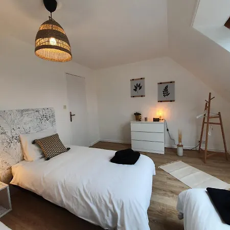 Holiday home Ty Rosanes Proche De La Plouegat-Moysan